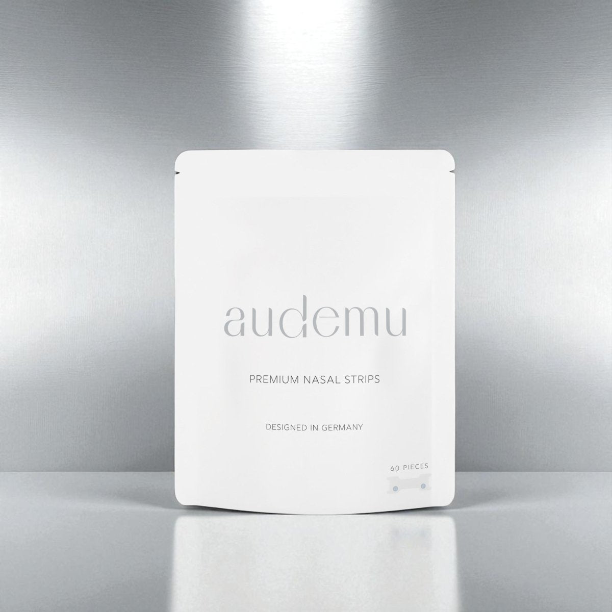 Audemu Nasal Strips Refiller Pack mit 60 Stück in der Packung. Die Verpackung ist weiß und die Schrift ist grau – Premium Qualität designed in Germany.