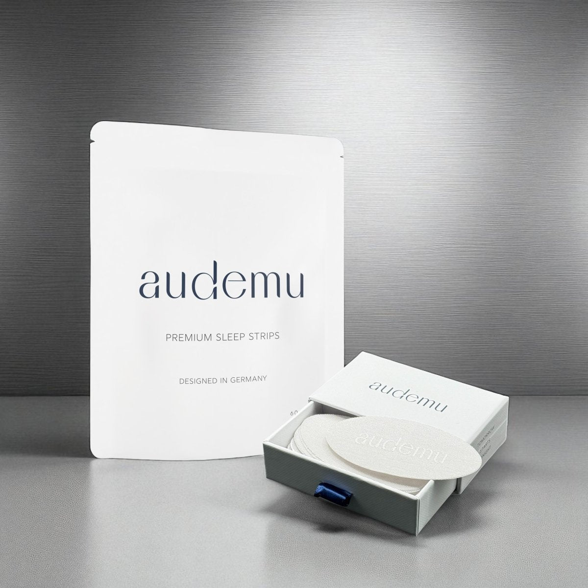Audemu Sleep Strips – Kombination aus nachhaltigem Nachfüllpack und luxuriöser Magnetbox, hautfreundliches Mundtape für erholsame Nächte.